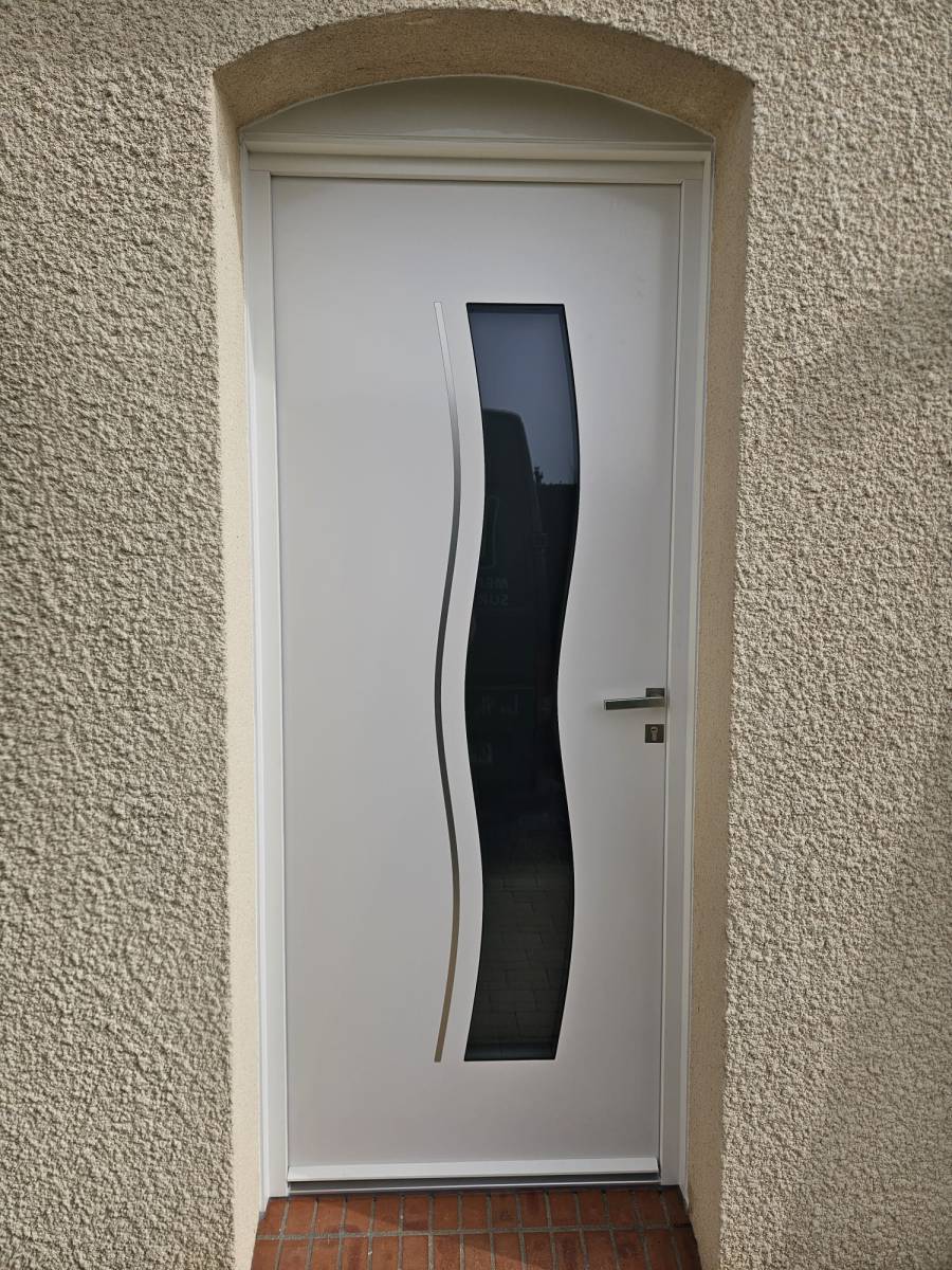 Remplacement de porte d’entrée à Quittebeuf (27)