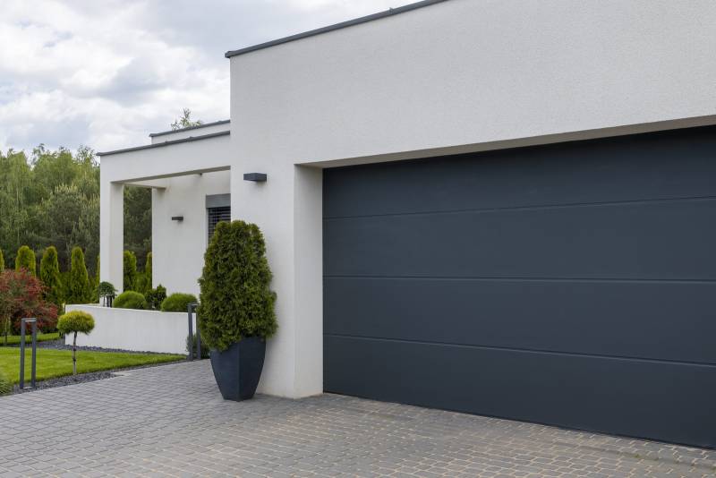 Installation et remplacement de porte de garage sectionnelle, latérale, basculante, enroulable et battante à Évreux 27